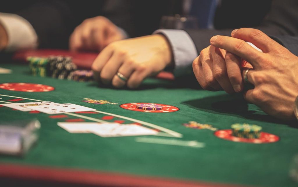 How To Read An Online Casino Payout Chart And Select The Right Betting
